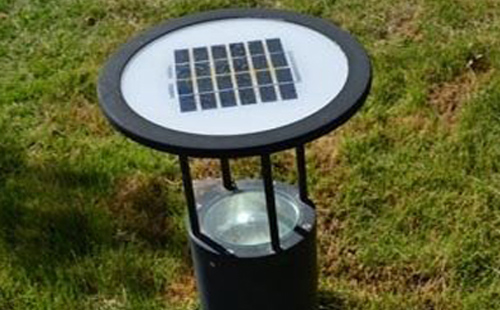 别墅庭院氛围营造：东乡草坪灯选型与布光技巧